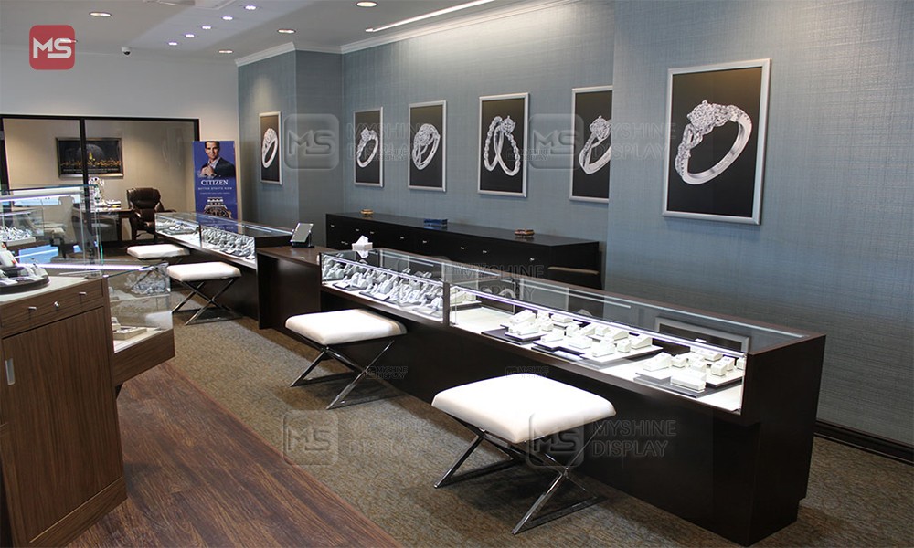 Jewelry Shop Design 28