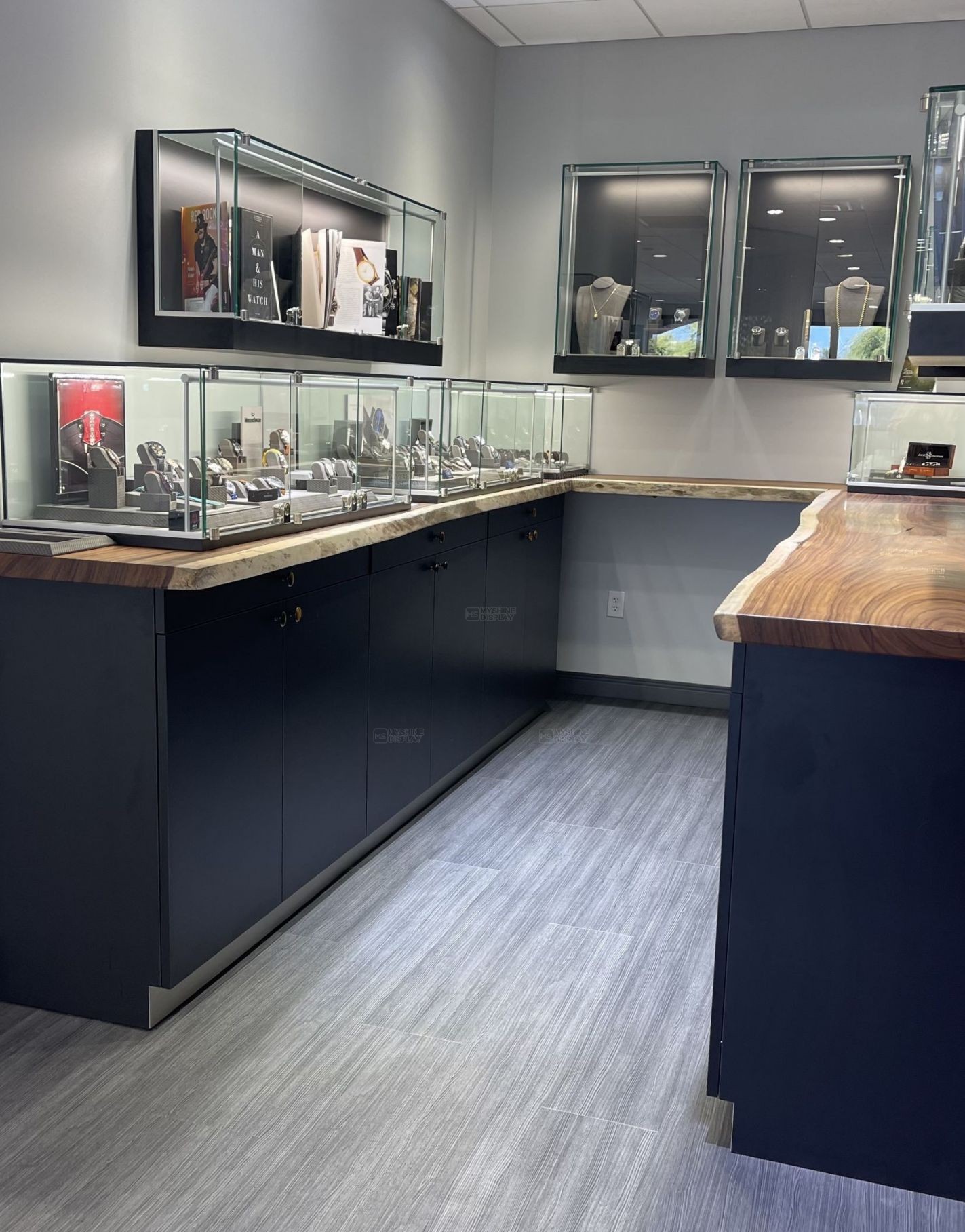 MS wooden Jewellery Shop Interior Design 114
