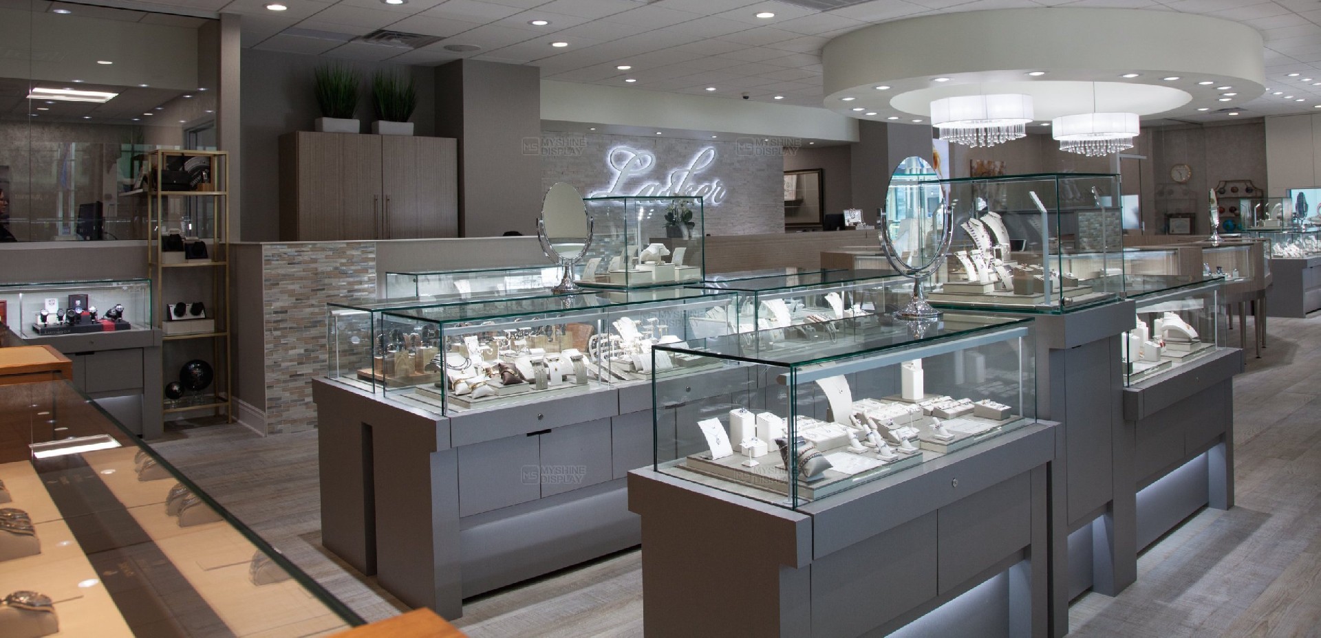 Myshinedisplay jewelry store Interior Design 120