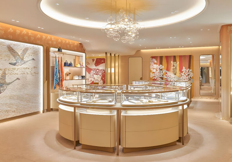 A Jewelry Shop With French Elegance