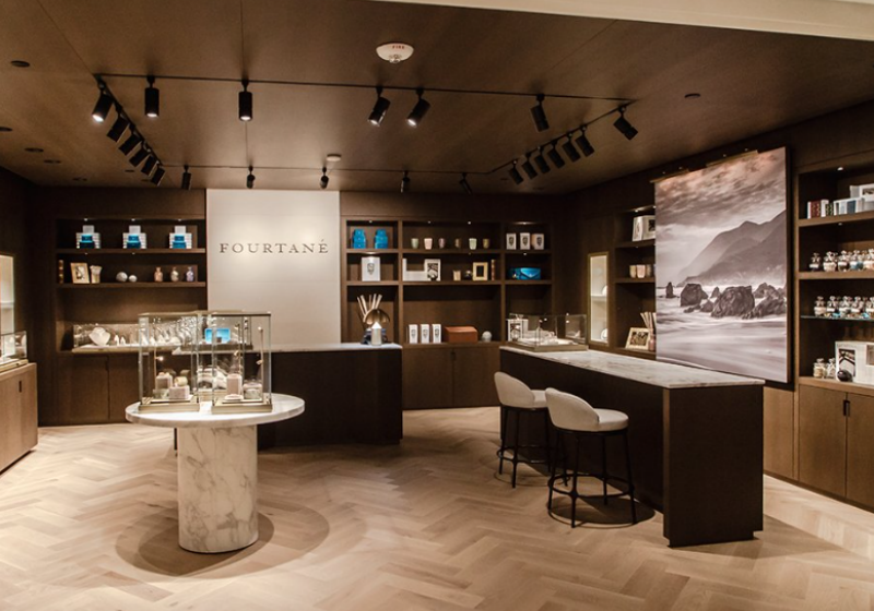 Premium Jewelry Display Cabinet Design for Luxury Stores