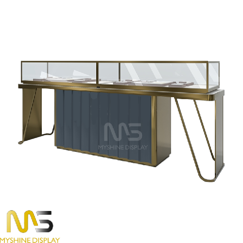 Jewelry Showcase to Boost Product Value