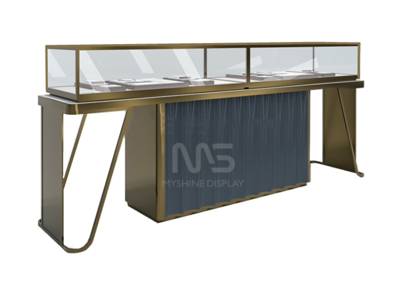 Jewelry Showcase to Boost Product Value