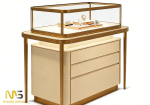 以图生成套图 - 2026-01-08T102114.115.png