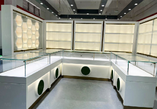 White & Gold Luxury Jewelry Display