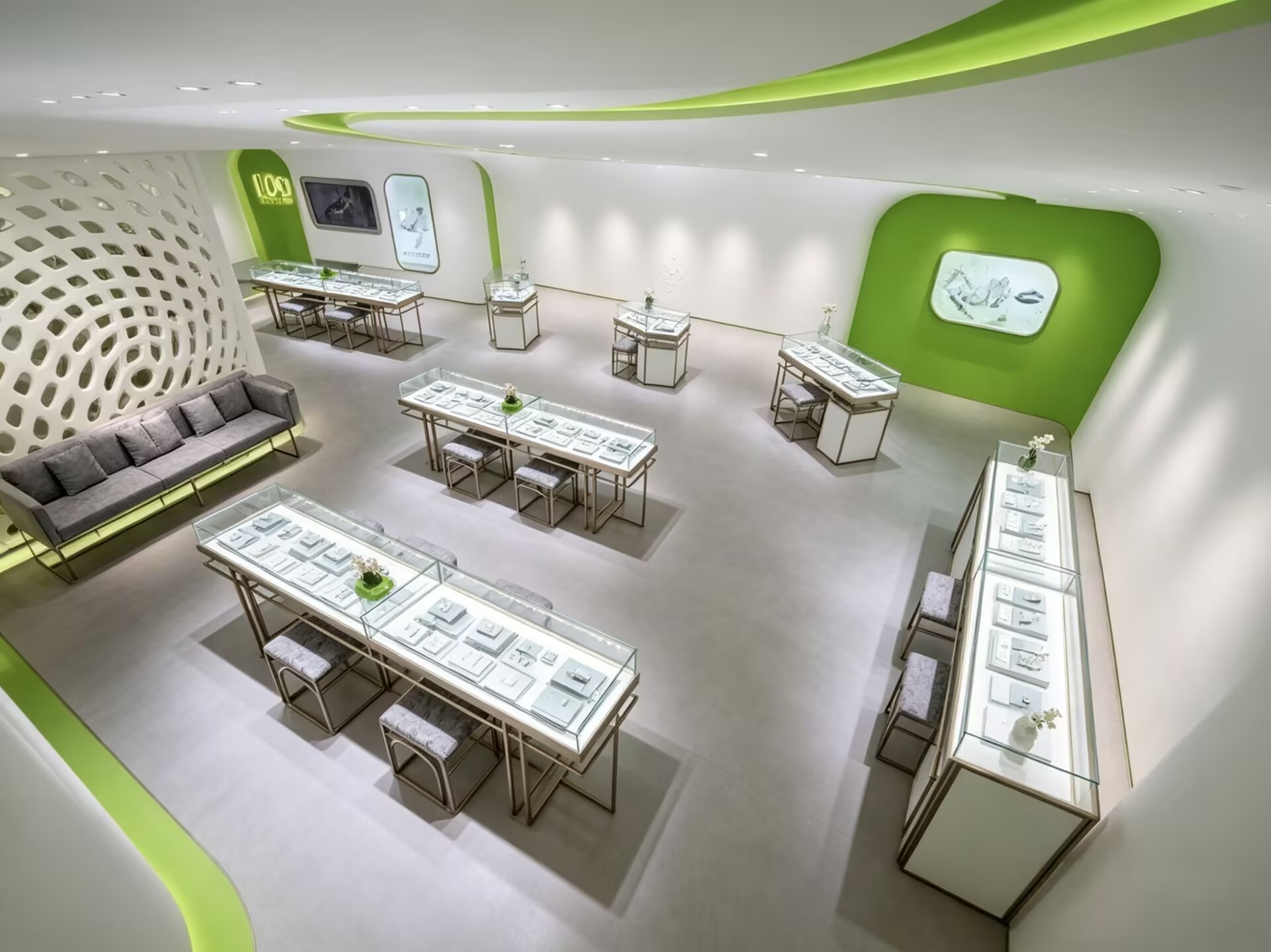 「Forest Glow」Jewelry Store Interior & Display Solution