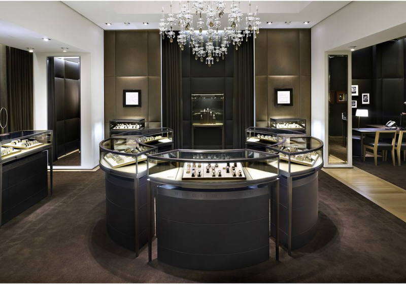 Bespoke Luxury Jewelry & Watch Display Cases | Elevate Your Boutique Experience