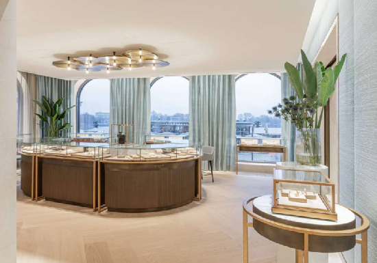 Custom Curved Luxury Jewelry Display Cabinets