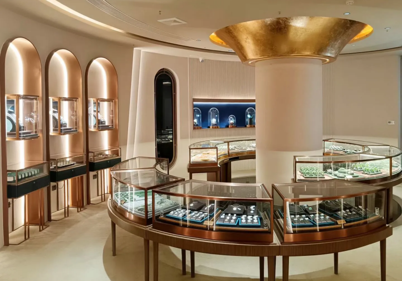 Premium Curved & Arched Niche Jewelry Store Display Fixtures