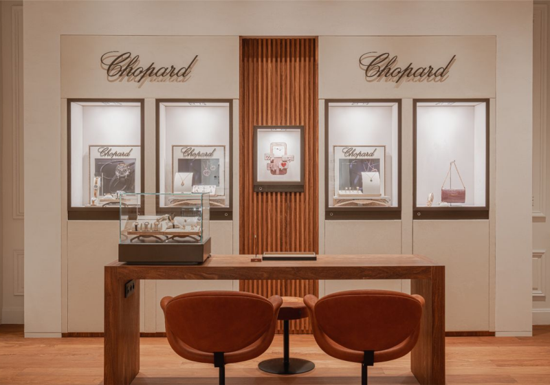 Custom Luxury Jewelry Store Display Fixtures