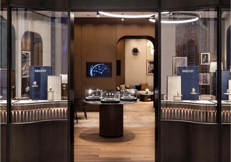 High-End Watch & Fine Jewelry Boutique Display Project