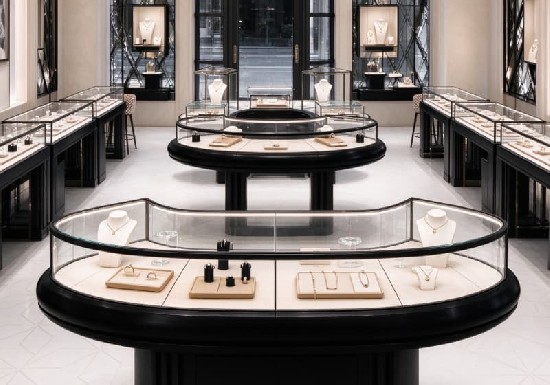 Modern Luxury Curved Jewelry Display Cabinet Solution